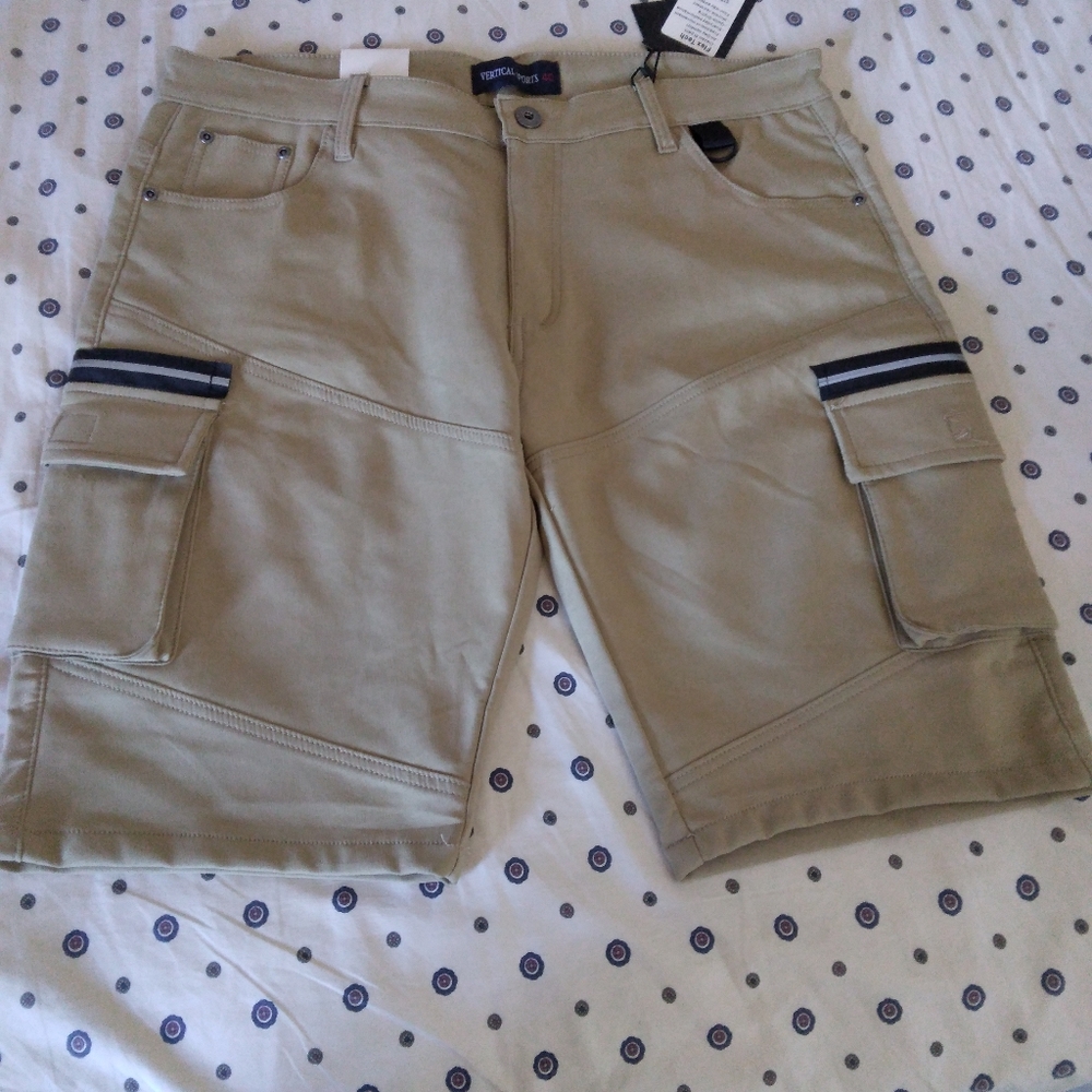 Vertical sport cargo short size 40 khaki
